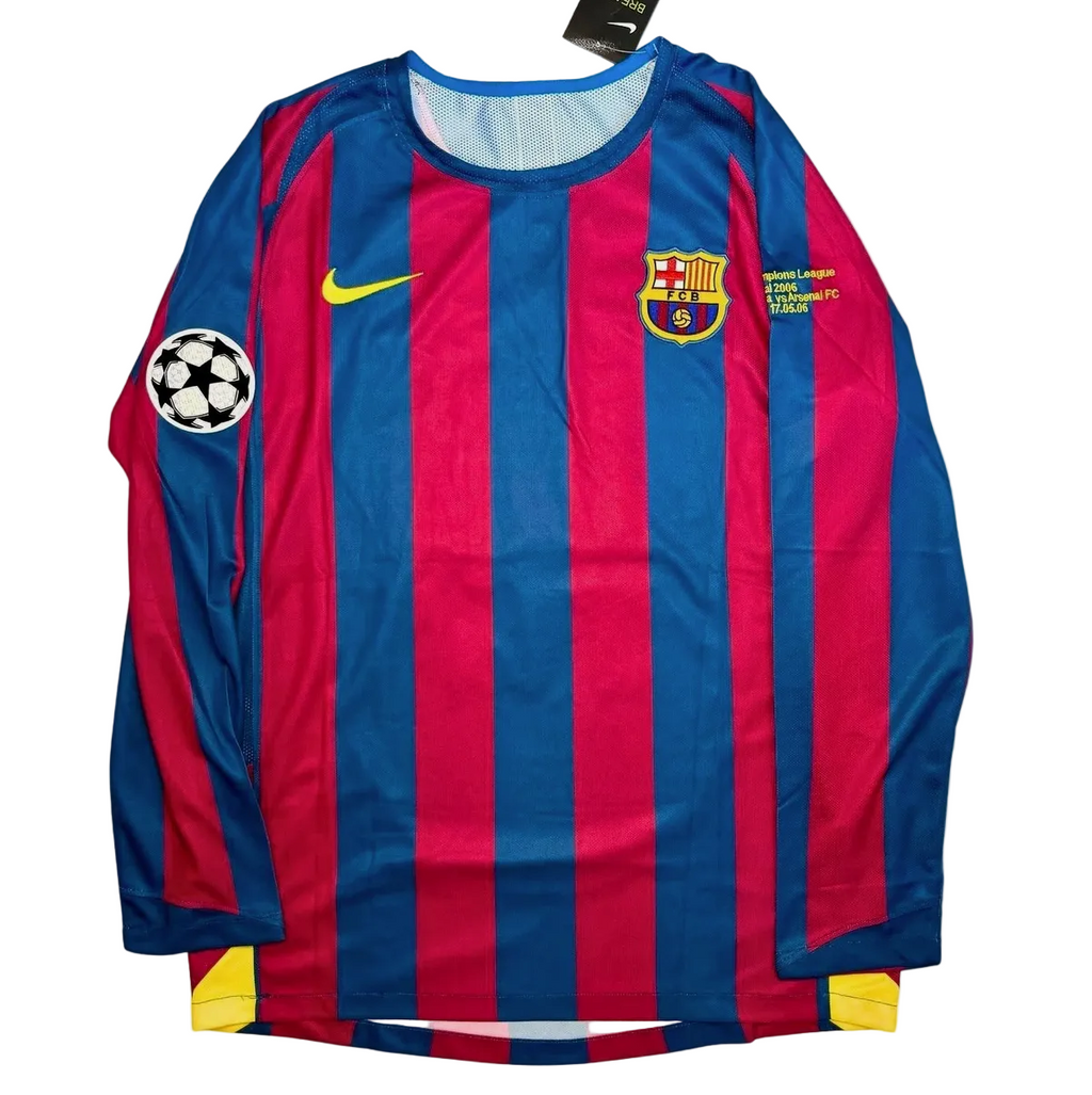 2005/2006 FC Barcelona Ronaldinho #10 Long Sleeve Home Jersey - Retro Soccer Shirt