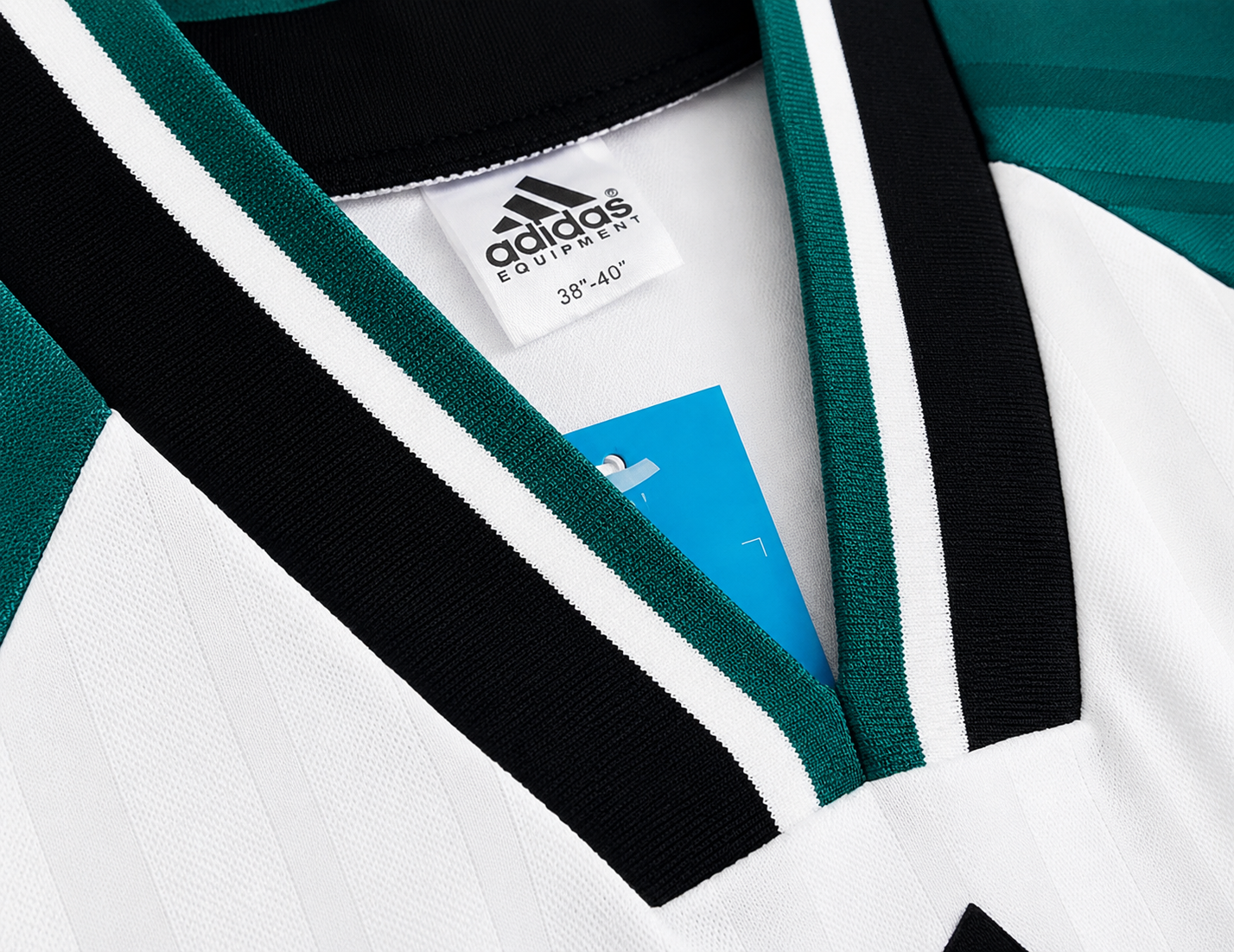 1993/1994 Liverpool Away Jersey – Retro Soccer Shirt