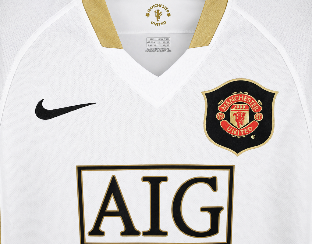 2006/2007 Manchester United F.C. Ronaldo #7 Away Jersey - Retro Soccer Shirt