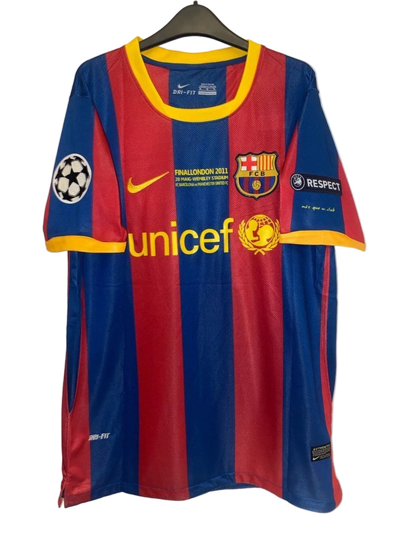 Barcelona FC Iniesta #8 Jersey 10/11 - Retro Classic