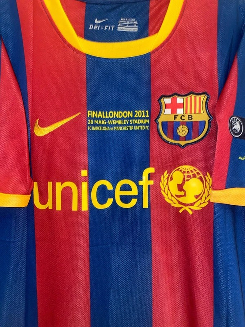 Barcelona FC Iniesta #8 Jersey 10/11 - Retro Classic