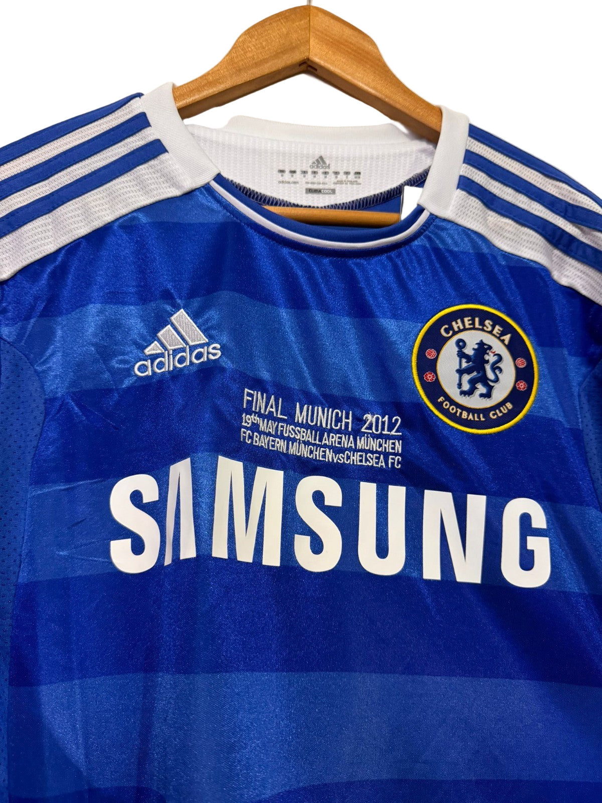 Chelsea FC Drogba #11 Jersey 11/12 -Retro Classic