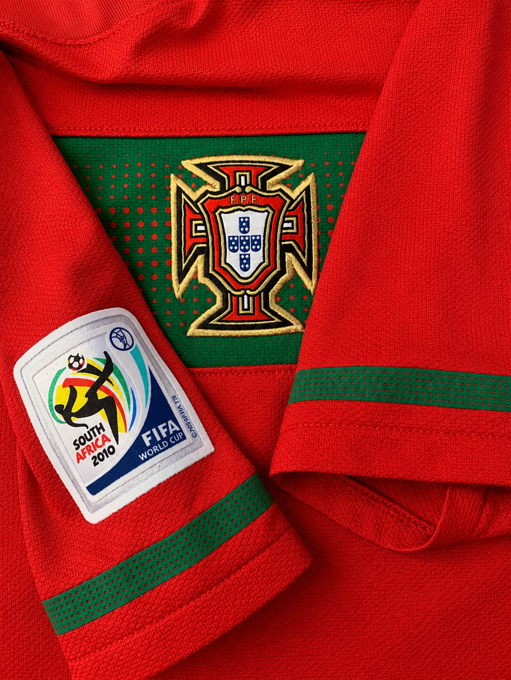 2010 Portugal Ronaldo #7 Away Jersey – Retro Soccer Shirt