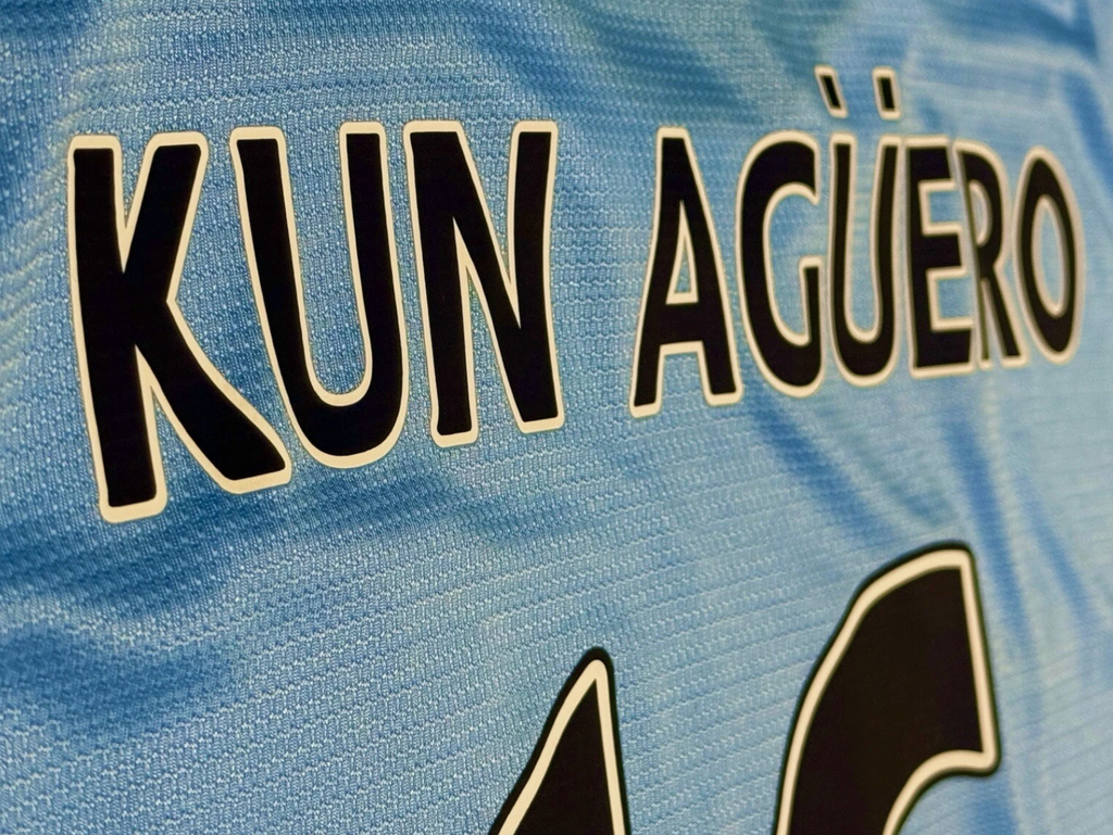 2013/2014 Manchester City Aguero #16 Home Jersey – Retro Soccer Shirt