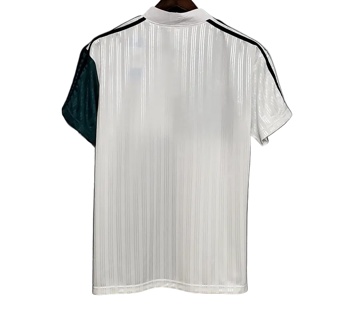 1995/1996 Liverpool Away Jersey – Retro Soccer Shirt