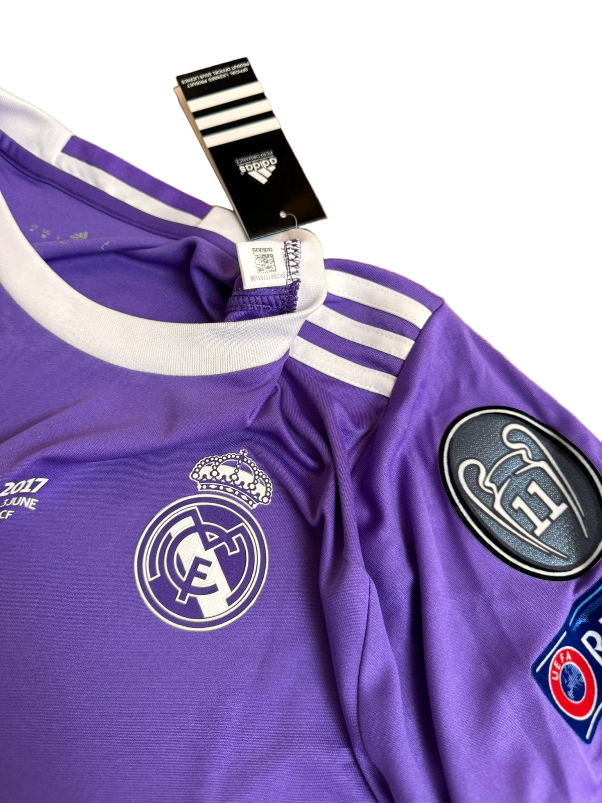 Real Madrid CF Ronaldo #7 Jersey 16/17 - Retro Classic